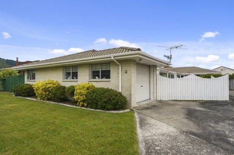 Photo of property in 28a Belvedere Avenue, Waikanae, 5036