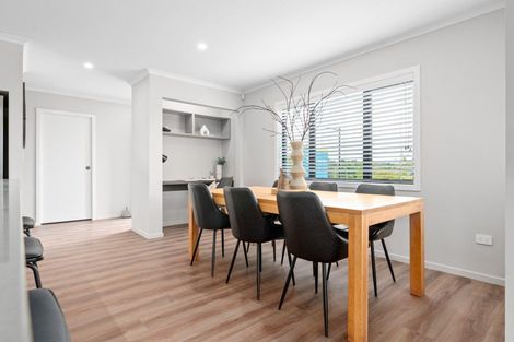 Photo of property in 11 Akakura Terrace, Peacocke, Hamilton, 3206