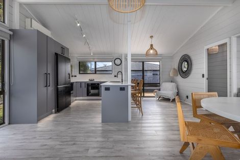 Photo of property in 114 Matatua Road, Raumati Beach, Paraparaumu, 5032