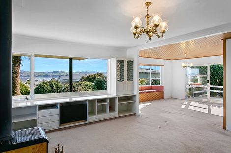 Photo of property in 23 Hammersmith Street, Richmond Heights, Taupo, 3330