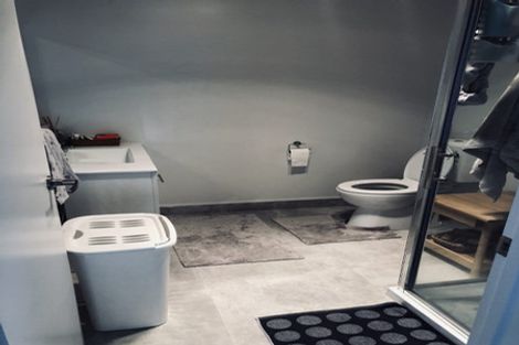 Photo of property in 4 Kearns Drive, Hobsonville, Auckland, 0616