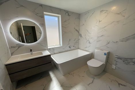 Photo of property in 17 Sunnyheights Road, Orewa, 0931