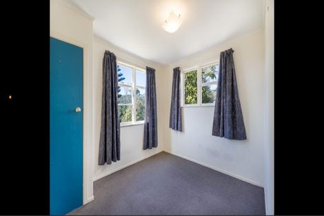 Photo of property in 101 Sievers Grove, Cannons Creek, Porirua, 5024