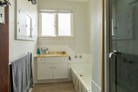 Photo of property in 42 Melbourne Street, Windsor, Invercargill, 9810