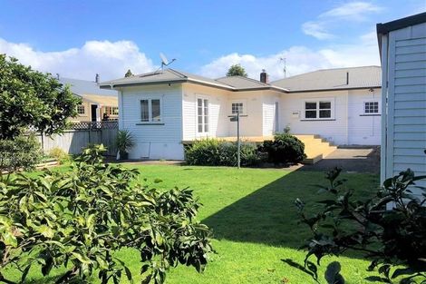 Photo of property in 16 Wallace Street, Regent, Whangarei, 0112