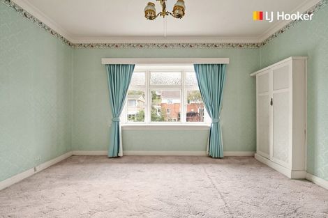 Photo of property in 24 Cliffs Road, Saint Clair, Dunedin, 9012