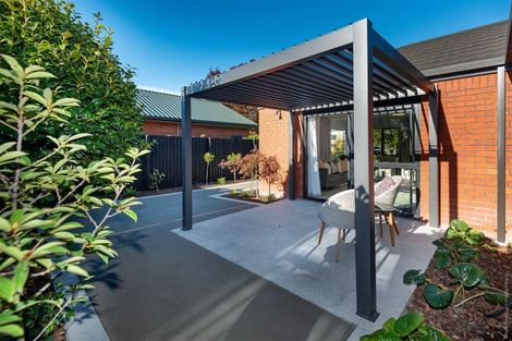 Photo of property in 1/9 Claverley Gardens, Avonhead, Christchurch, 8042