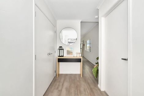 Photo of property in 28 Excelsa Place, Papamoa Beach, Papamoa, 3118