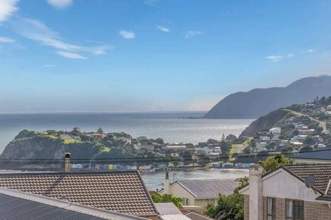 Photo of property in 103a Matatiro Street, Titahi Bay, Porirua, 5022