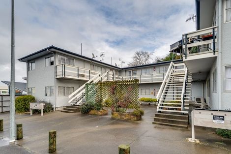 Photo of property in 10 Faraday Street, Hospital Hill, Napier, 4110