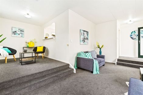 Photo of property in 137 Universal Drive, Henderson, Auckland, 0610