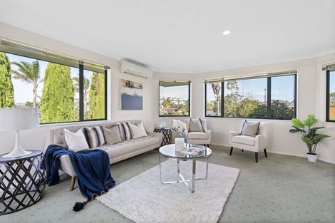 Photo of property in 24 Tauranga Place, Orewa, 0931