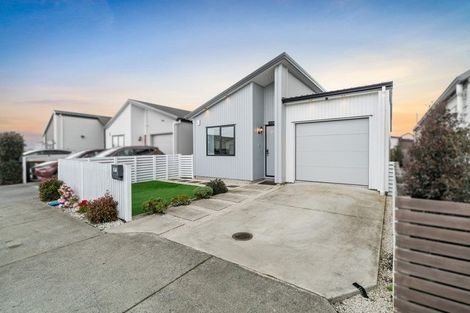 Photo of property in 7 Te Rauroha Street, Papakura, 2110