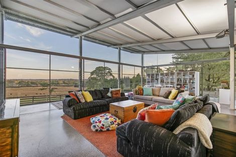 Photo of property in 64 Selman Road, Dairy Flat, Albany, 0794