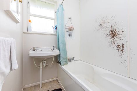 Photo of property in 1 Parker Crescent, Otara, Auckland, 2023