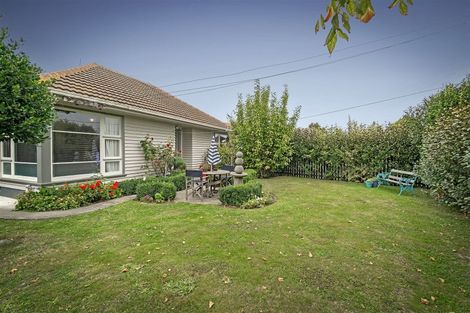 Photo of property in 24 Pembroke Street, Avondale, Christchurch, 8061