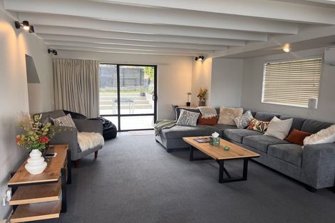 Photo of property in 127 Goldfield Heights, Queenstown, 9300