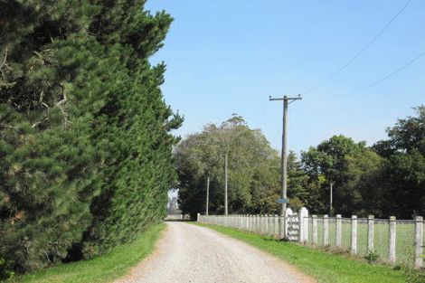 Photo of property in 65 Leeston And Lake Road, Leeston, 7632