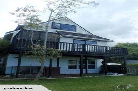 Photo of property in 6 Waiora Road, Stanmore Bay, Whangaparaoa, 0932