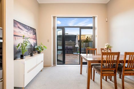 Photo of property in 113 Hobsonville Point Road, Hobsonville, Auckland, 0616