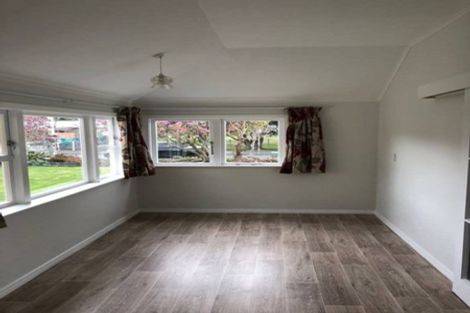 Photo of property in 19 Roberts Street, Epuni, Lower Hutt, 5011