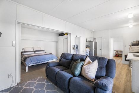 Photo of property in 785 Whangaparaoa Road, Manly, Whangaparaoa, 0930