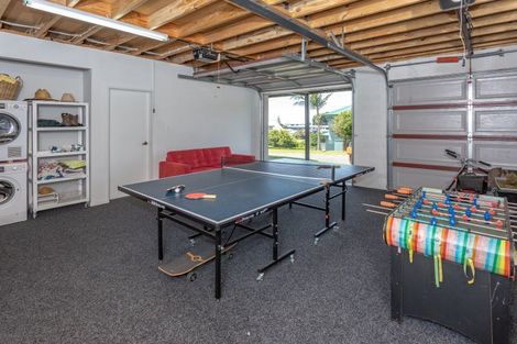 Photo of property in 208 Russell Bruce Place, Onemana, Whangamata, 3691