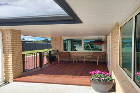 Photo of property in 17 Bell Street, Otane, 4202