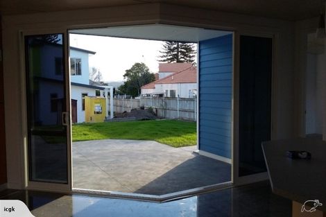 Photo of property in 170a Charles Street, Westshore, Napier, 4110