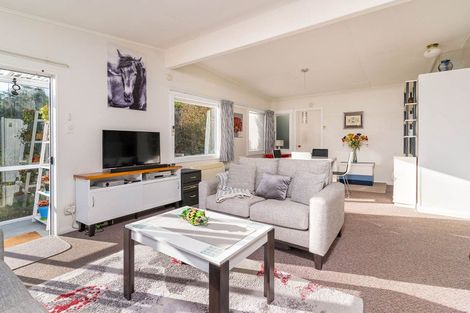 Photo of property in 10 Stewart Street, Waikouaiti, 9510