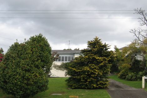 Photo of property in 102 Sutherland Road, Brookfield, Tauranga, 3110