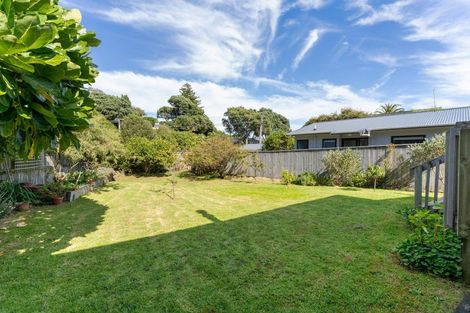 Photo of property in 67b Tilley Road, Paekakariki, 5034