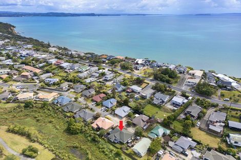 Photo of property in 70 Donald Street, Stanmore Bay, Whangaparaoa, 0932