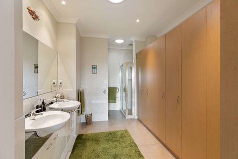 Photo of property in 167 Gulf Harbour Drive, Gulf Harbour, Whangaparaoa, 0930