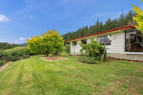 Photo of property in 873 Whangaripo Valley Road, Whangaripo, Wellsford, 0972