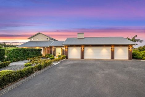 Photo of property in 28 Clifton Road, Whitford, Howick, 2571