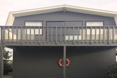 Photo of property in 19 Bay View Road, Raglan, 3225