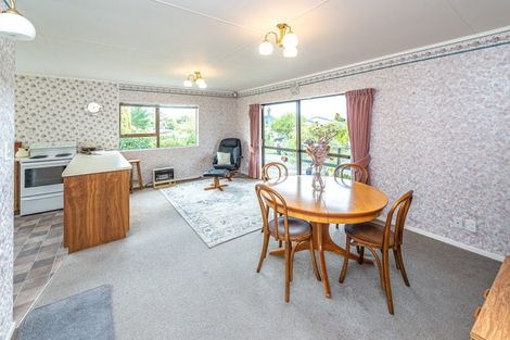 Photo of property in 43 Parkdale Drive, Aramoho, Whanganui, 4500