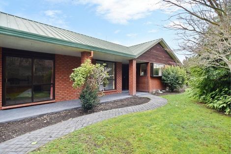 Photo of property in 11 Lakewood Drive, Burwood, Christchurch, 8083