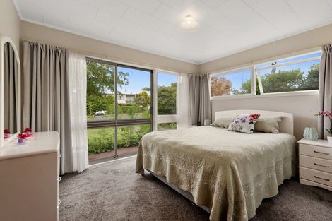 Photo of property in 3 Madill Road, St Andrews, Hamilton, 3200