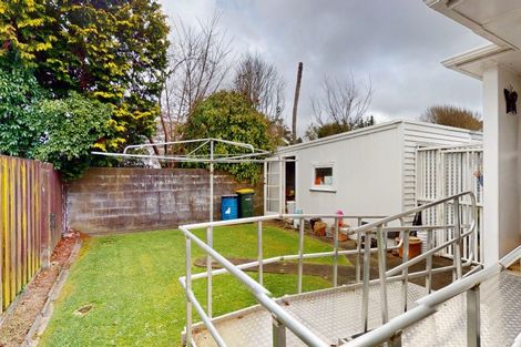 Photo of property in 118 Weraroa Road, Levin, 5510