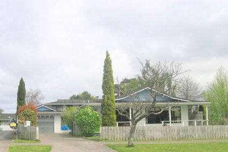 Photo of property in 27 Grace Crescent, Richmond Heights, Taupo, 3330