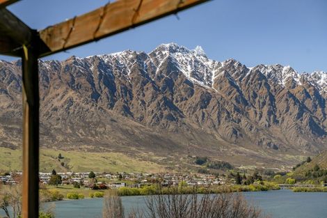 Photo of property in 8b Cresta Lane, Frankton, Queenstown, 9300