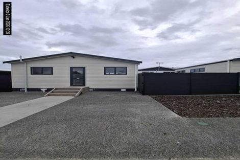 Photo of property in 17c-d Graham Street, Levin, 5510