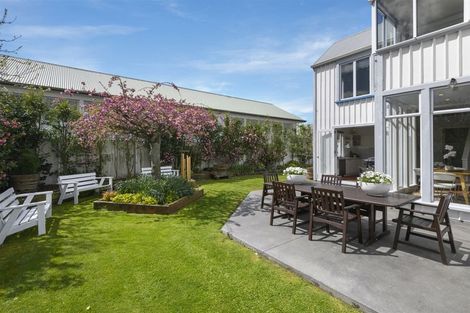 Photo of property in 2/148 Memorial Avenue, Burnside, Christchurch, 8053
