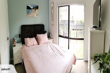 Photo of property in 7 Ruby Place, Orewa, 0931