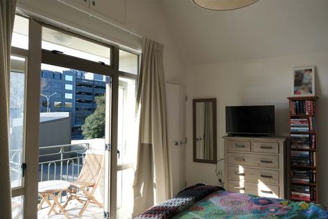 Photo of property in Henry Walton Flats, 8/2 Upper Queen Street, Auckland Central, Auckland, 1010