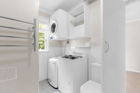 Photo of property in 70 Jickell Street, Hokowhitu, Palmerston North, 4410