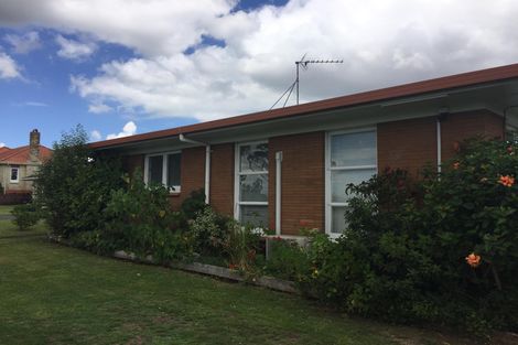 Photo of property in 1/193 Queen Street, Pukekohe, 2120