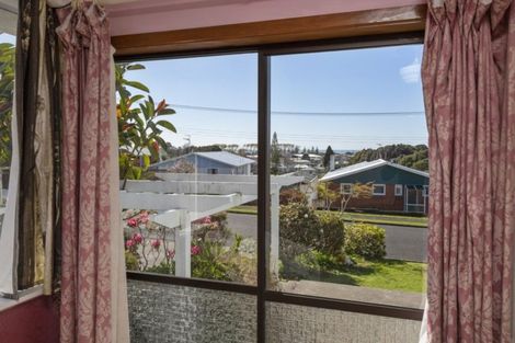 Photo of property in 3 George Street, Waitara, 4320